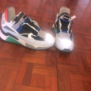 Diesel S brentha sneakers size 7.5